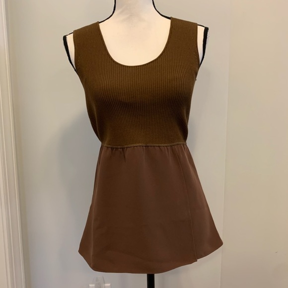 Theory Combo scoop top - cedar (color )  NWT brown - Picture 2 of 4